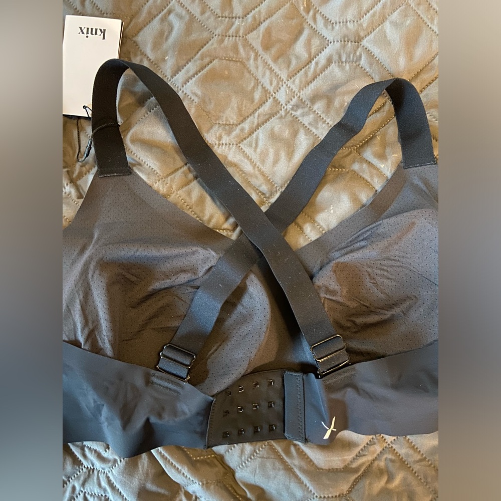 Knix bra - Picture 10 of 10